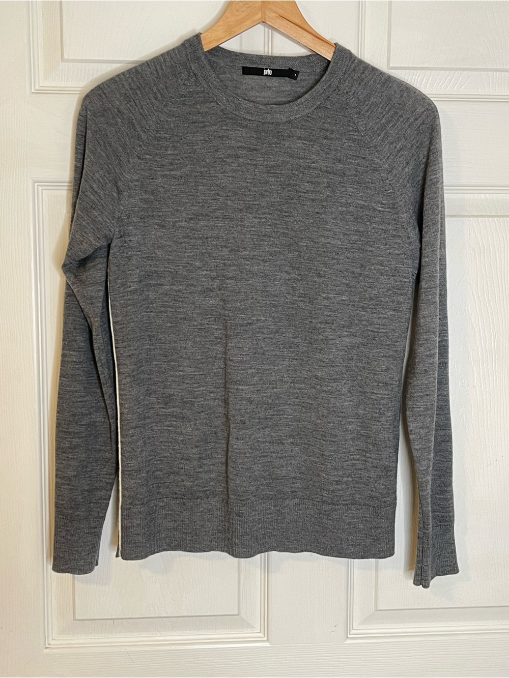 Jarbo Lightweight Gray Crewneck Sweater